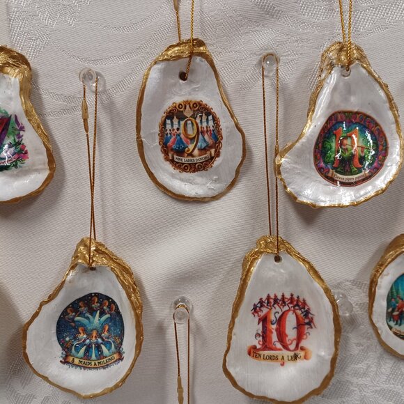 Glorious Gold #1 12 Days of Christmas Oyster Shell Ornaments + 2 Bonus Ornaments - Picture 4 of 10